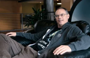 The AI Divide: Tim Sweeney Critiques Valve’s Labeling Policies Amidst Industry Turmoil