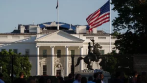 The High-Stakes Geopolitics of AI: Why the U.S. is Hesitating to Blacklist DeepSeek