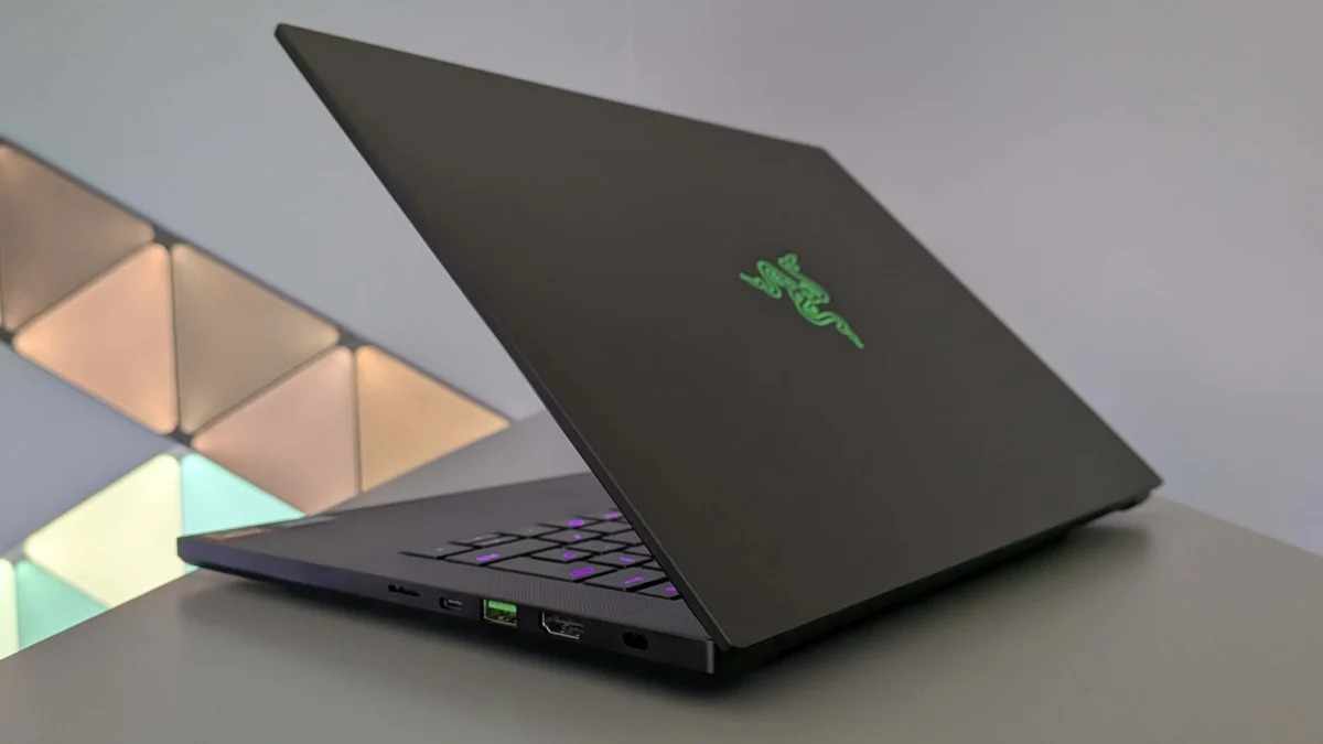 The Accidental Upgrade: How a Mislabeled Razer Blade 18 Delivered the ‘Steal of the Century’ Amidst a Challenging Hardware Market