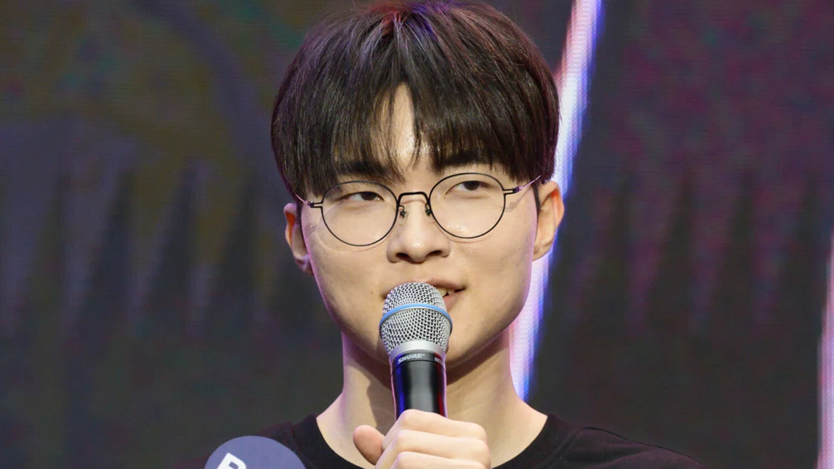 The "Unkillable Demon King" Immortalized: Why South Korea is Putting Faker on a Postage Stamp